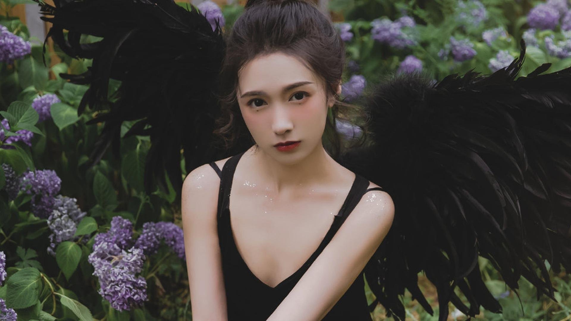 战况总结:球队表现亮眼或失误百出?,球队状态