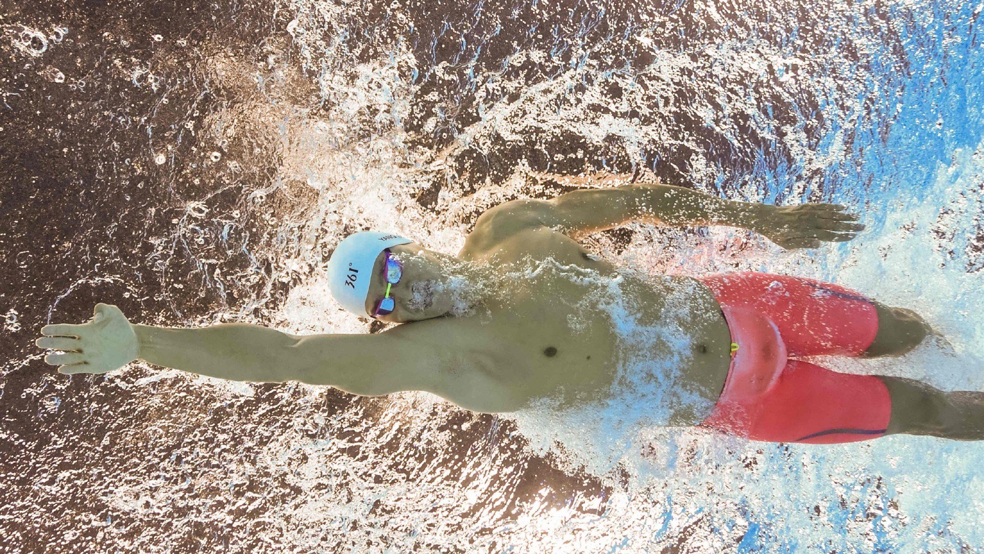 爱游戏体育官方入口-斯文·施瓦茨赛后总结：节奏感满意，施瓦茨fao